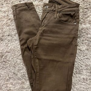 JOE’S Women’s Olive Green Slimfit skinny jeans. Size 25. Good condition!
